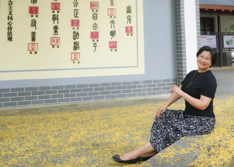 重庆市骨干教师 赖寒梅